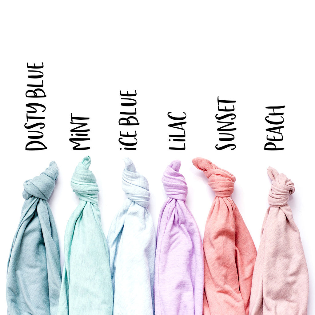 Aunt Definition Shirt - Like A Mom Only Cooler - Auntie Shirt - Aunt To Be - New Aunt Shirt - Gift For Aunt - Unisex Graphic Tee